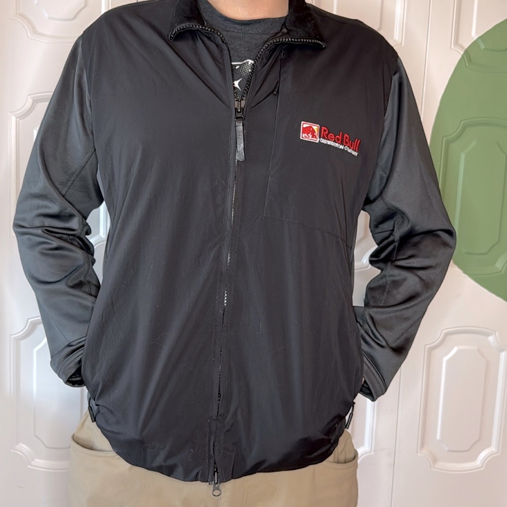 Red Bull light weight jacket men’s size M